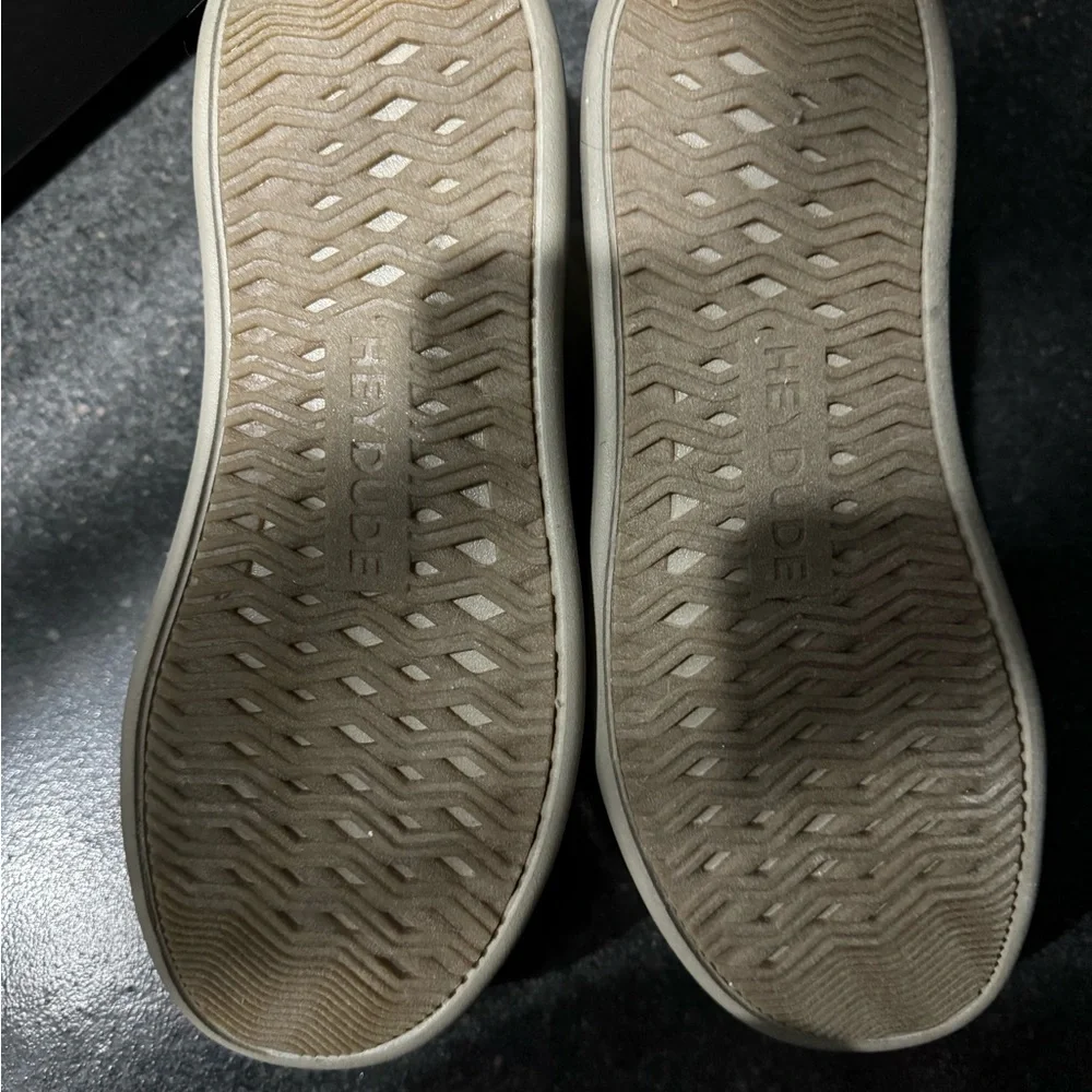 Cozy Tan Fur-Lined Women's Hey Dude Shoes w/ Cheetah Print Ankles - Picture 3 of 3